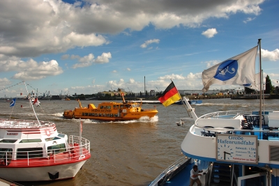 Hafenbild von den Landungsbrücken