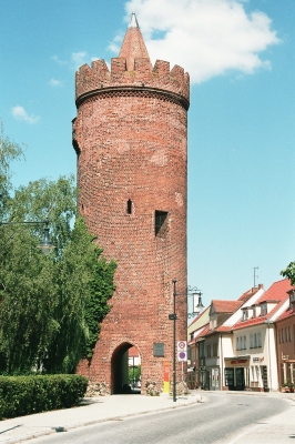 Stadtmauer und Turm 1