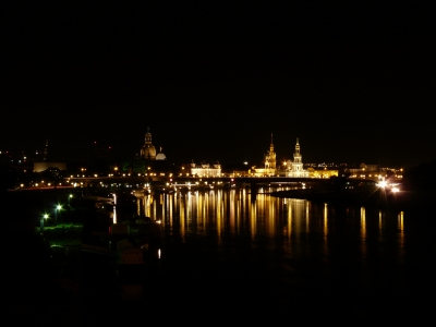 Skyline von Dresden bei Nacht