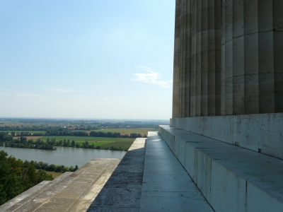 Die Walhalla mit Donaublick