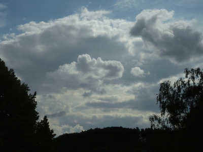 Himmel u . Wolken in Iserlohn