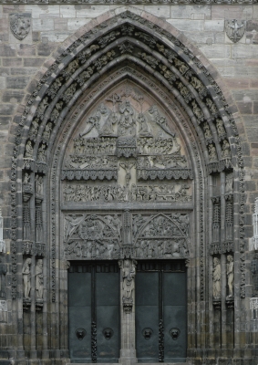 Portal_Lorenzkirche