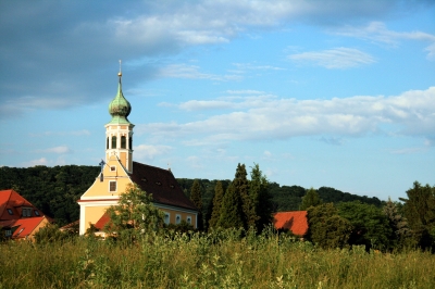 Kirche von Hosterwitz bei Dresden