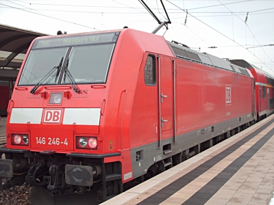 DB 146 246-4