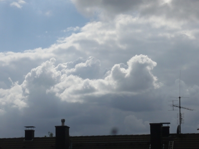 Himmel u . Wolken in Iserlohn