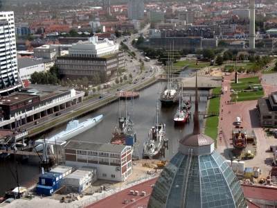 Bremerhaven  Blick von der Aussichtsplattform SAIL City 3