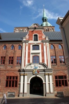 Rathaus mit Eingang
