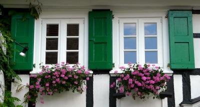 romantisches Fenster im Fachwerkhaus zu Witzhelden #2