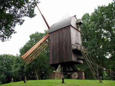 Bremerhaven Speckenbüttel_0031 Museum Windmühle seitlich