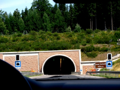 Hochwald Tunnel auf der A73 in Thüringen