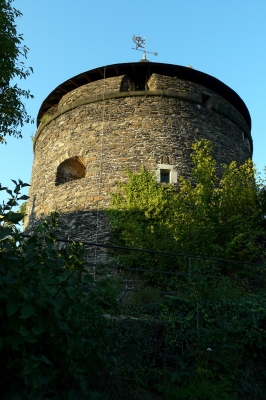 Der Burgturm zu Schloss Burg in Solingen