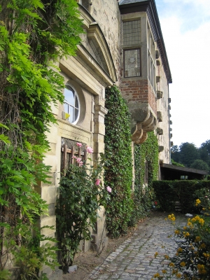 im Innenhof von Schloss Lembeck