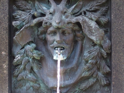 erzherzog johann brunnen graz 5