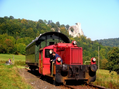 historischer Zug im Wiesenttal