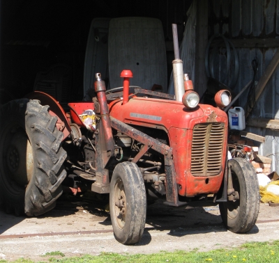 Alfreds kleiner roter Traktor
