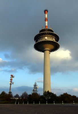 Der Funkmeldeturm auf dem Köterberg im Lipper Bergland