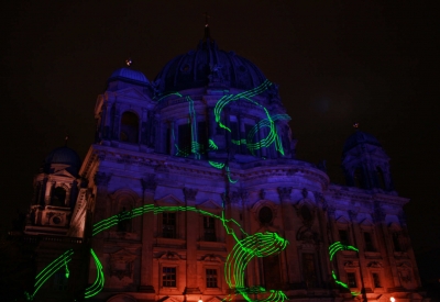 Berliner Dom beleuchtet