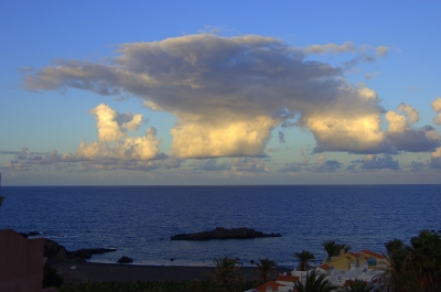 Wolke über Cancajos ,