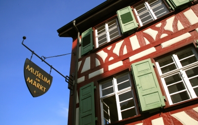 Museumshaus mit Schild in Schiltach/Schwarzwald