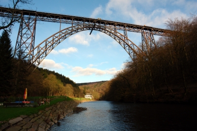Die Müngstener Brücke zu Solingen