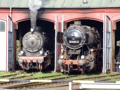 zwei Lokomotiven