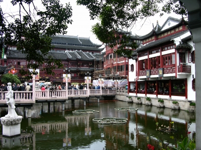 China - Shanghai - Yu-Garten mit Zick-Zack-Brücke