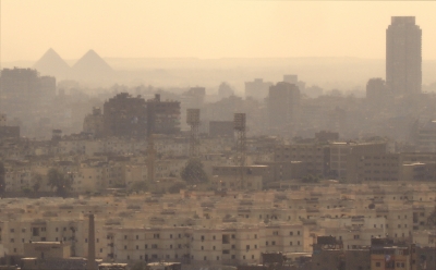 Pyramiden am Horizont von Kairo
