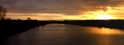 Panorama - Sonnenaufgang am Main