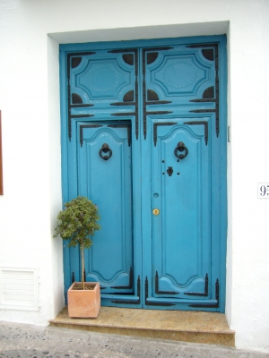 Türe in blau