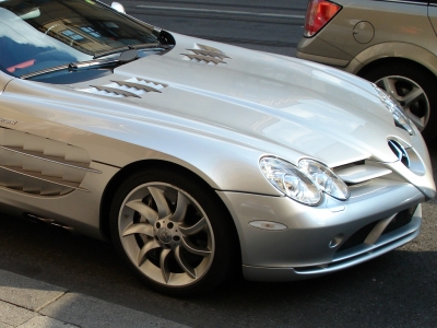 Mercedes SLR 1