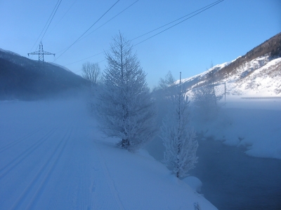 Eiskalter Morgendunst im Rhonetal