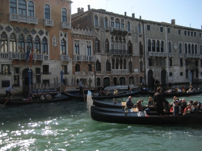 Venedg Canal Grande Gondeln Touristen