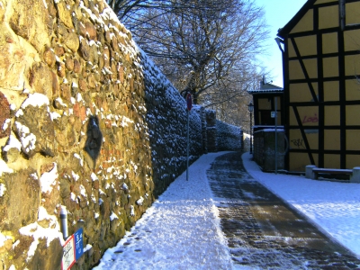 Winterliche Stadtmauer
