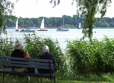 Senioren-Genießer-Platz am See