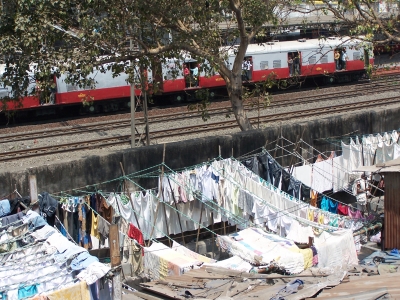 Waschen und Fahren in Bombay