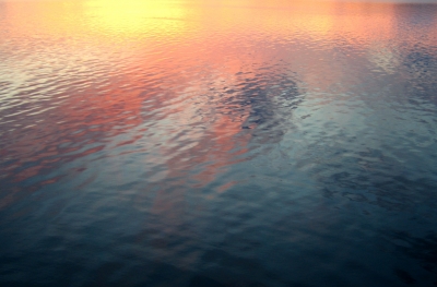 Schweden - Lila Rätö - Sonnenuntergang im Wasser