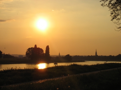 Elbe im Abendlicht