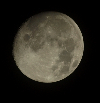 Der Mond am 11. 12. 08 um 02.17h