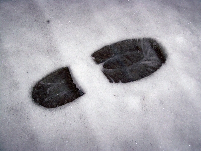 Fußabdruck im Schnee