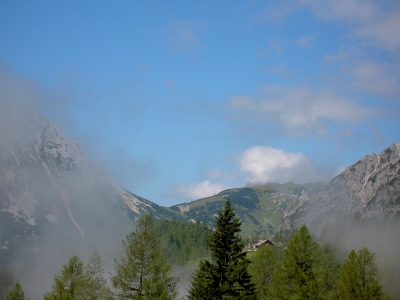 Dachstein in den Wolken 3