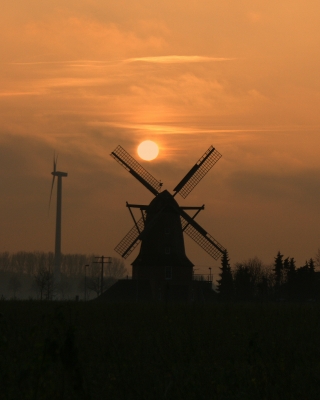 Sonnenaufgang an der Saerbecker Mühle