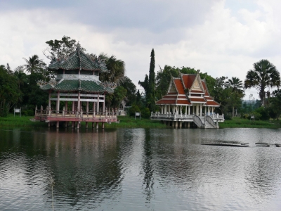 Anek Kusala Sala, Thailand