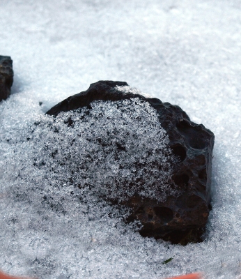 Winter im Blumenkasten  2 - Eis auf Lava