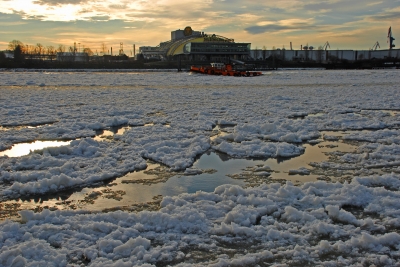 Eis auf der Elbe