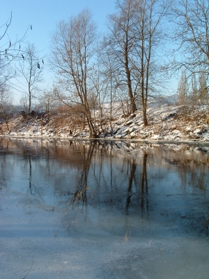 Winter an der Saale