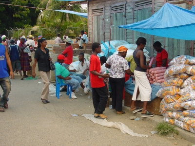 Grenzverkauf nach Haiti (DomRep)