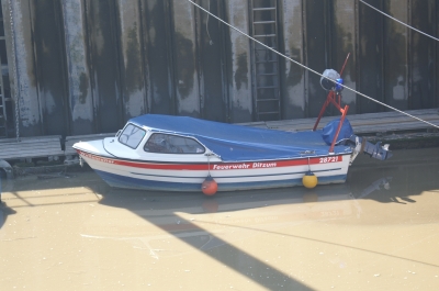 Kleines Motorboot