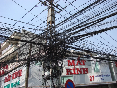 Kabelwahnsinn in Vietnam