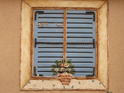 Fenster mit Muscheln - Les Sables D´Olonne