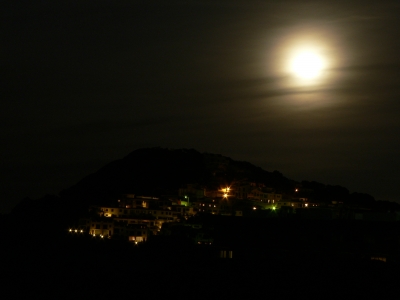 Mond über Cala Rajada